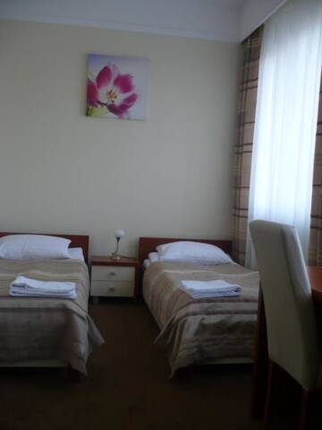 Фото номера Двухместный номер с 2 отдельными кроватями Отель Hotel &amp; SPA Odeon г. Boguchwała 9