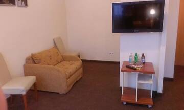 Фото номера Трехместный номер Отель Hotel &amp; SPA Odeon г. Boguchwała 3